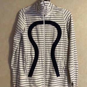 LULULEMON SCUBA STRETCH HOODIE JACKET SZ6